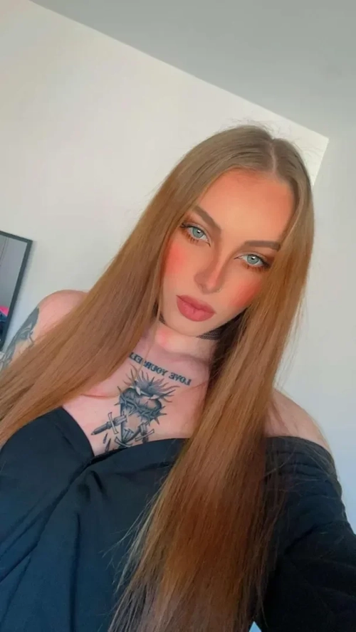 Savagewolf - Photo de profil MYM - Créatrice premium | French Modèles