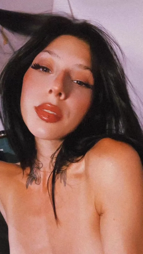 Lirpa mym media leak - photo publique MYM | French Modeles