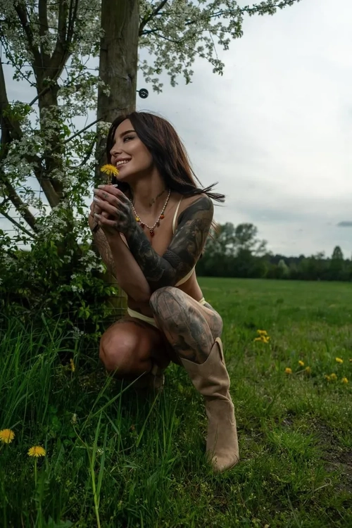 Cherryrebelle mym media leak - photo publique MYM | French Modeles