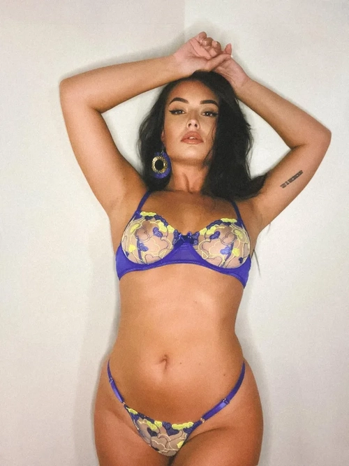 Caroline_modele mym media leak - Photo 8 | French Modeles