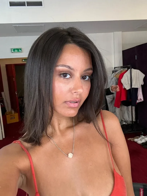 Zahia - Photo de profil MYM - Créatrice premium | French Modèles