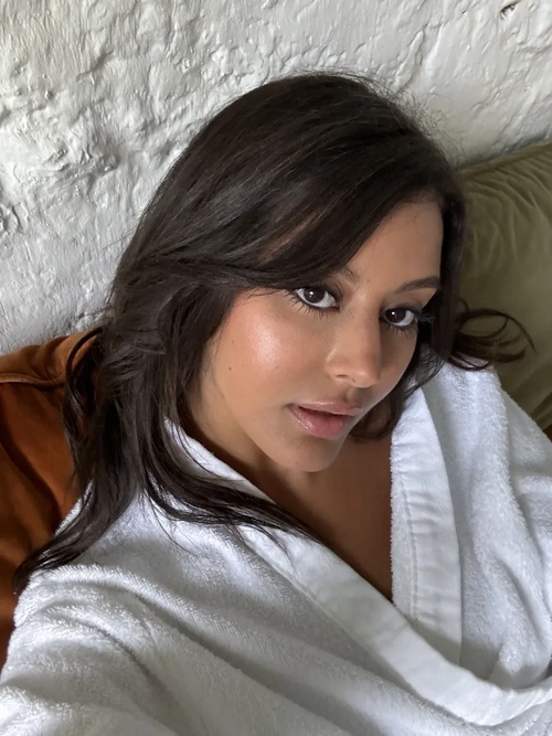 Zahia mym media leak - Photo 2 | French Modeles