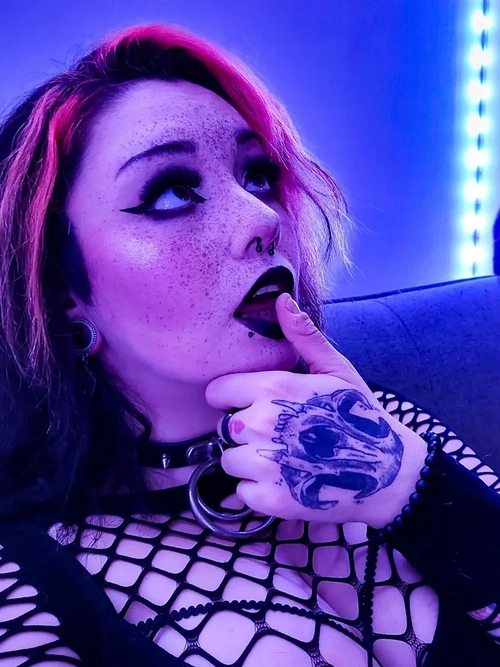 Foxi_666_ - Photo de profil MYM - Créatrice premium | French Modèles