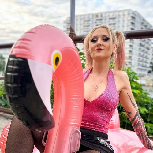 Cherryberlin - Photo de profil MYM - Créatrice premium | French Modèles