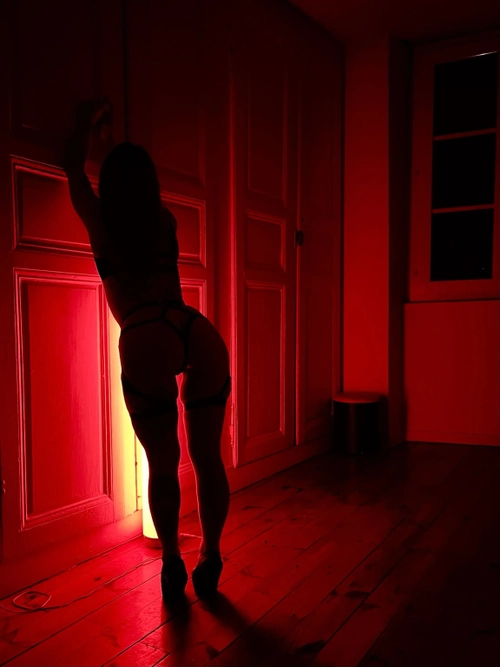 Lau-r98 - Photo de profil MYM - Créatrice premium | French Modèles