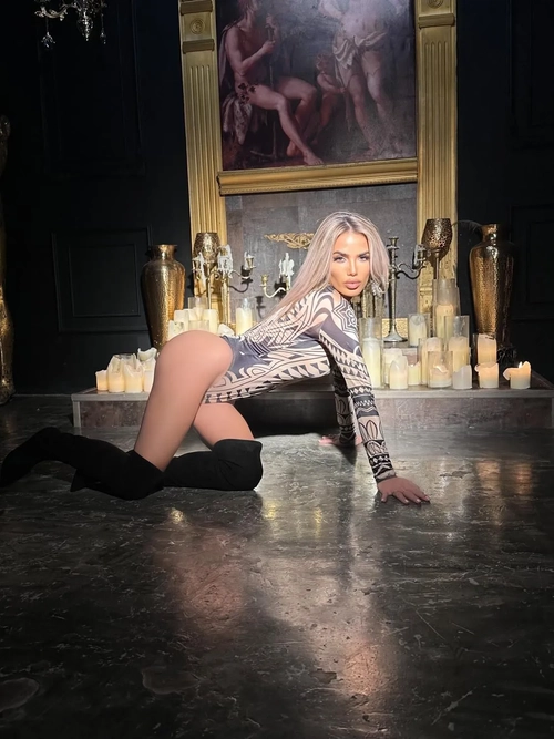 Manonmarsault mym media leak - photo publique MYM | French Modeles