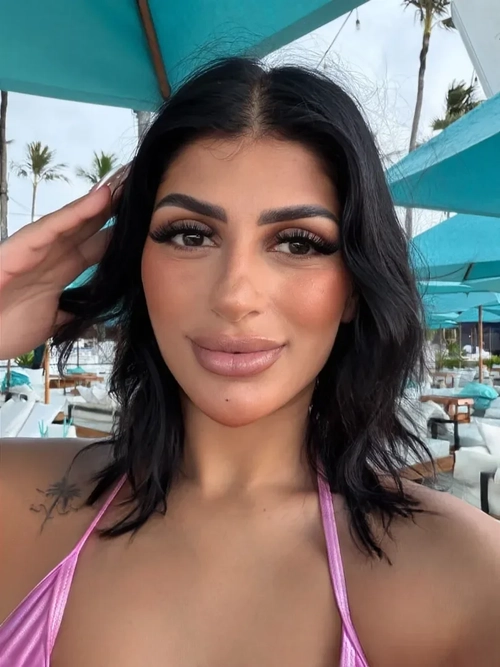 Miiaa_bellaa - Photo de profil MYM - Créatrice premium | French Modèles