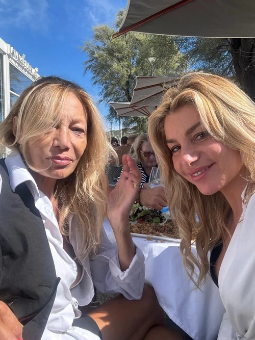 Lolamarois75 mym media leak - photo publique MYM | French Modeles