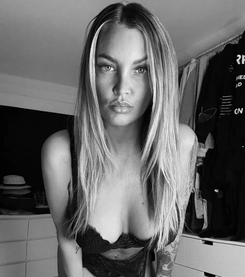 Aurelied mym media leak - photo publique MYM | French Modeles