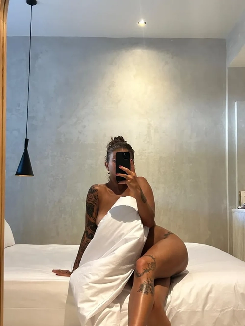 Emiiby mym media leak - Média 3 | French Modeles