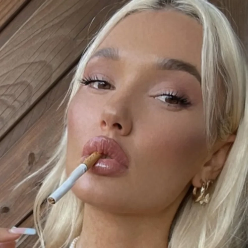 Ladygioia_ - Photo de profil MYM - Créatrice premium | French Modèles