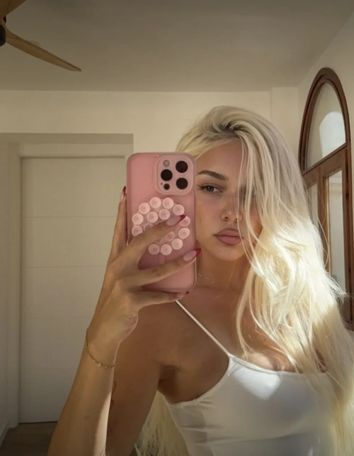 Gwendoceline mym media leak - photo publique MYM | French Modeles