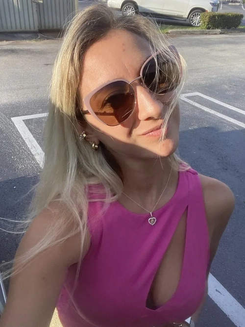 Littlebabyxxx - Photo de profil MYM - Créatrice premium | French Modèles