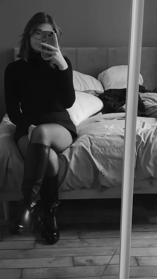 Catwoman-_- mym media leak - Photo 1 | French Modeles