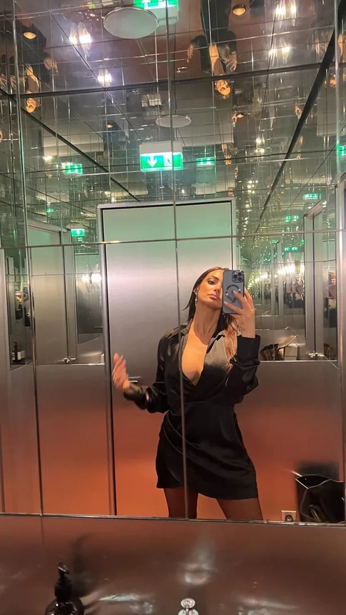 Emilienefnaf mym media leak - photo publique MYM | French Modeles