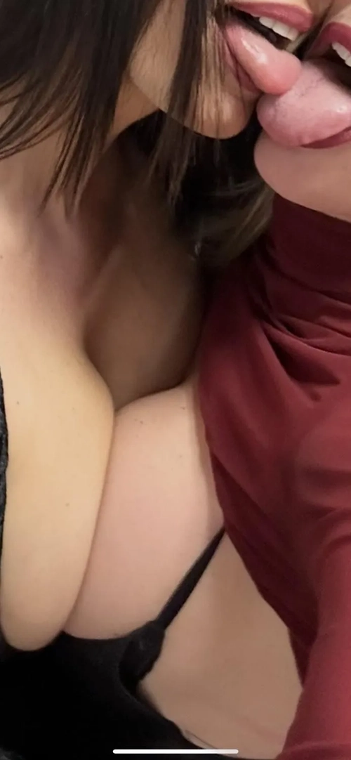 Emilienefnaf mym media leak - Photo 8 | French Modeles