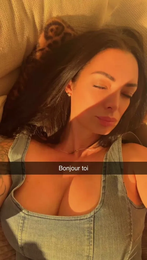 Emilienefnaf mym media leak - Photo 3 | French Modeles