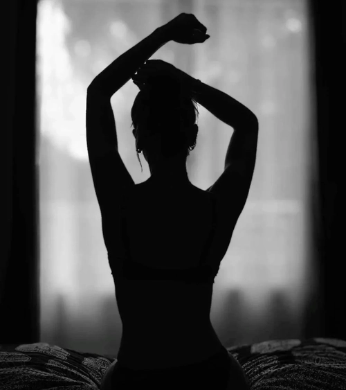 Manonjns - Photo de profil MYM - Créatrice premium | French Modèles