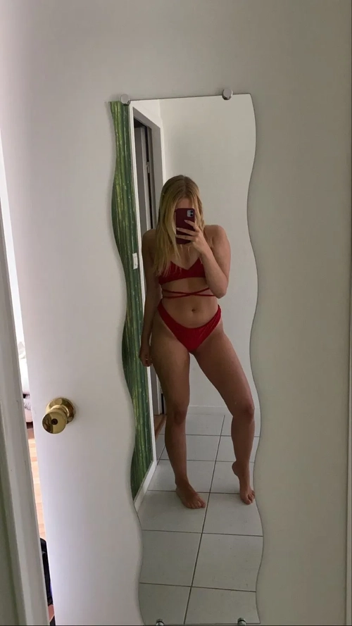 Carlapeinna mym media leak - photo publique MYM | French Modeles