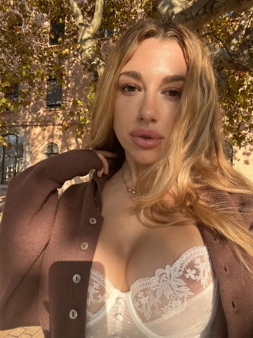 Lilygabrieli mym media leak - Photo 5 | French Modeles