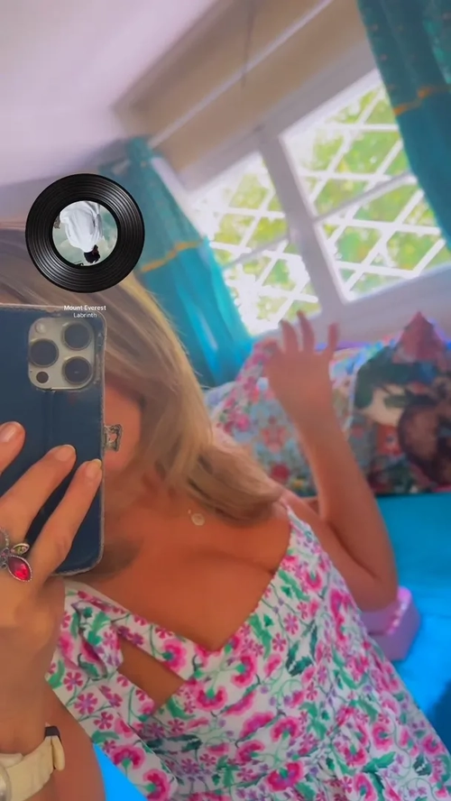 Sandra_milf mym media leak - photo publique MYM | French Modeles