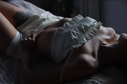 Wildwolf_ - Photo de couverture MYM - Créatrice premium | French Modèles