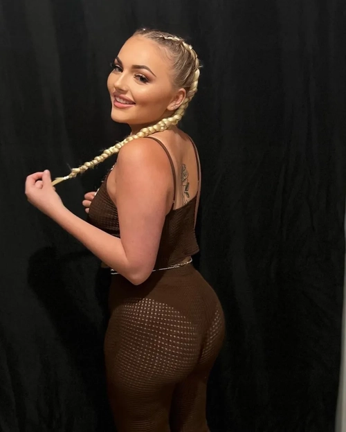 Gusss mym media leak - photo publique MYM | French Modeles