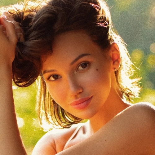 Lando_alina - Photo de profil MYM - Créatrice premium | French Modèles