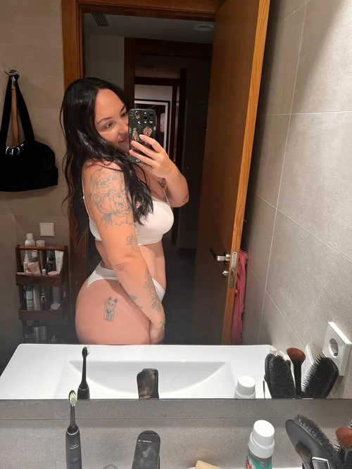 Camilleeee mym media leak - photo publique MYM | French Modeles