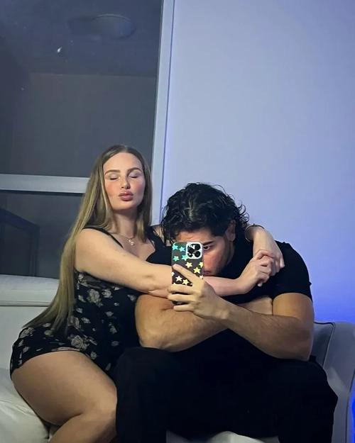 Purehumansoul - Photo de couverture MYM - Créatrice premium | French Modèles