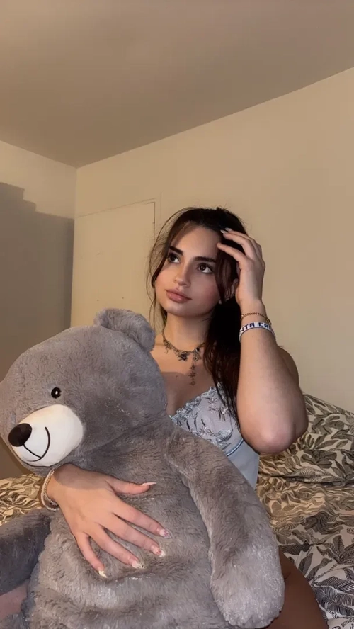 Itscamellya - Photo de profil MYM - Créatrice premium | French Modèles