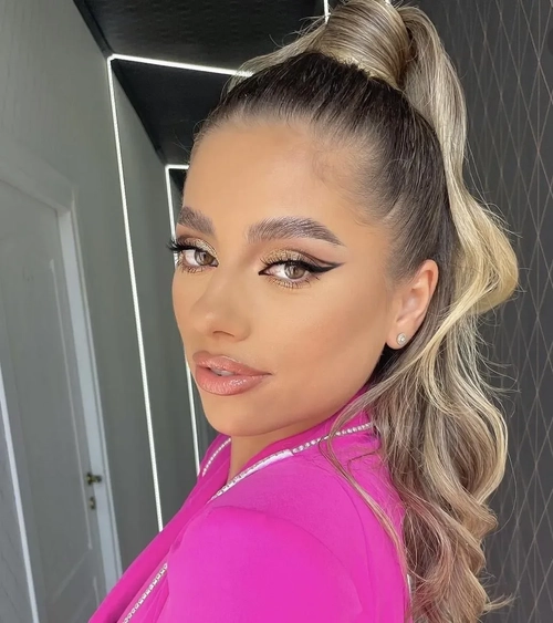 Maya_coquine_ - Photo de couverture MYM - Créatrice premium | French Modèles