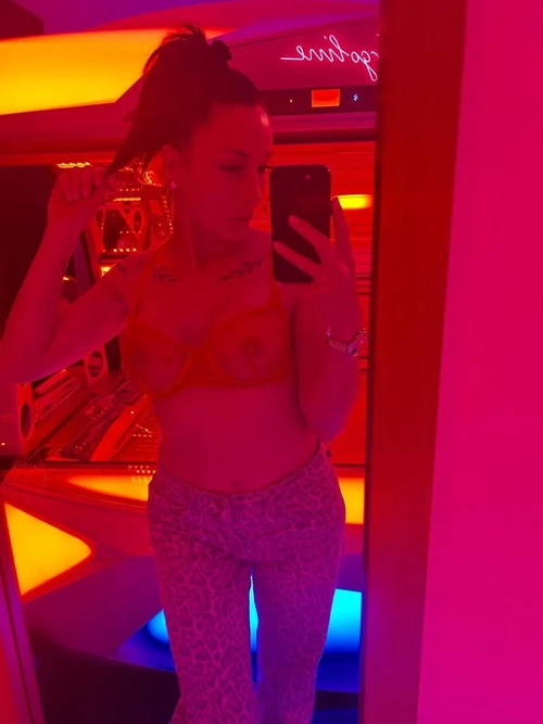 Juliaperezenplusprive mym media leak - Photo 3 | French Modeles