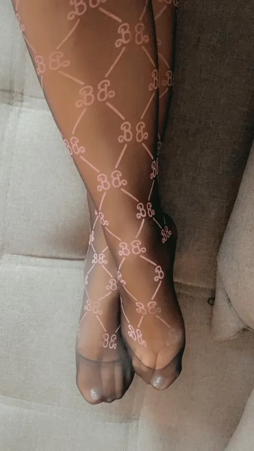 Candysfeet - Photo de profil MYM - Créatrice premium | French Modèles