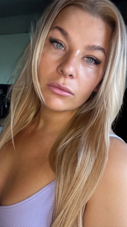 Aleeeeena_official mym media leak - Photo 1 | French Modeles