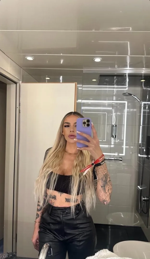 Isabelle_denise mym media leak - Média 6 | French Modeles