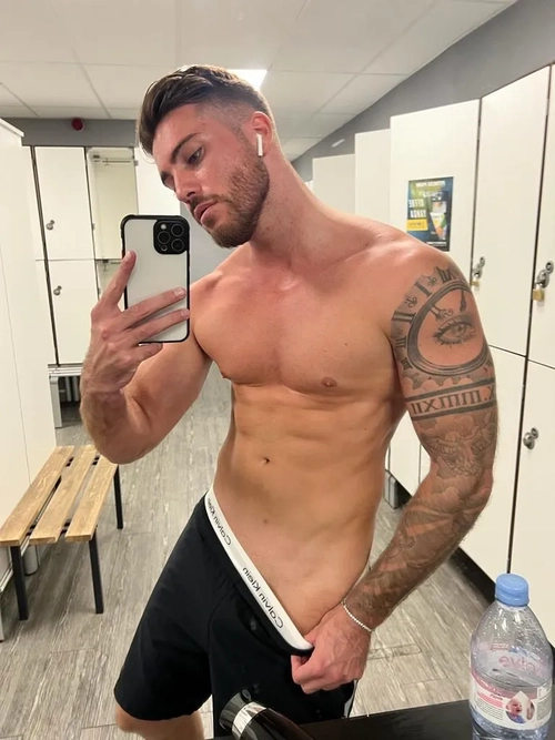 Giovanni_prat_ mym media leak - Photo 1 | French Modeles