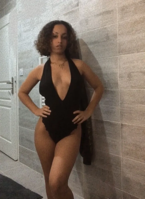 P_tasse mym media leak - photo publique MYM | French Modeles