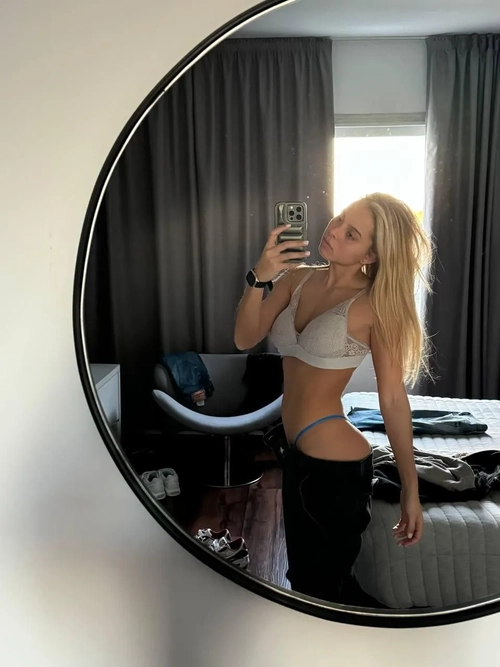 Clara_blondy mym media leak - photo publique MYM | French Modeles