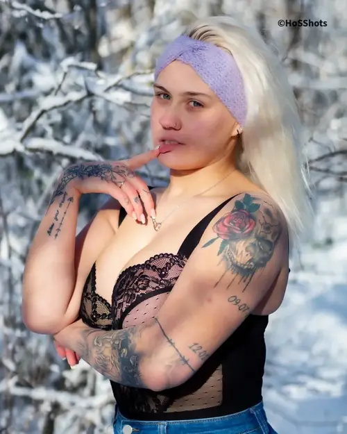 Bay_watch - Créatrice MYM premium avec contenu exclusif | French Modeles