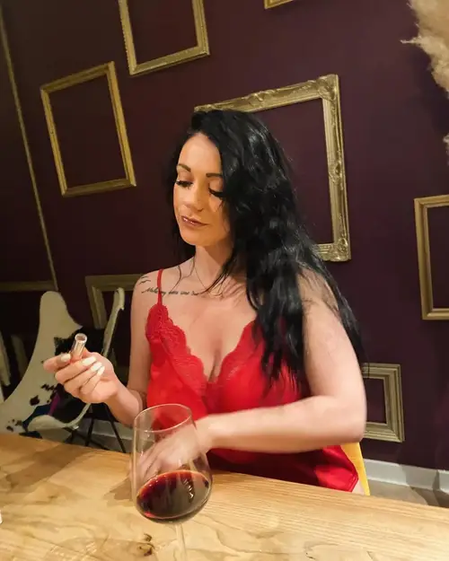 Manonblt - Créatrice MYM premium avec contenu exclusif | French Modeles