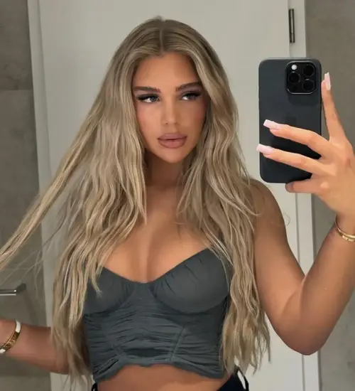 Katharinamalia - Créatrice MYM premium avec contenu exclusif | French Modeles