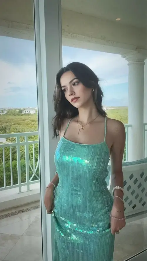 Yasmine_alx - Créatrice MYM premium avec contenu exclusif | French Modeles