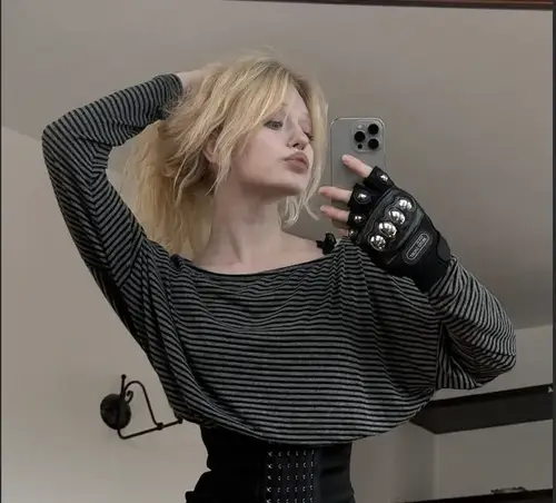 Lyxalove - Créatrice MYM premium avec contenu exclusif | French Modeles