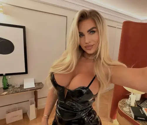 Noele_nathalia - Créatrice MYM premium avec contenu exclusif | French Modeles