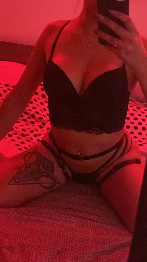 Milaalya - Créatrice MYM premium avec contenu exclusif | French Modeles