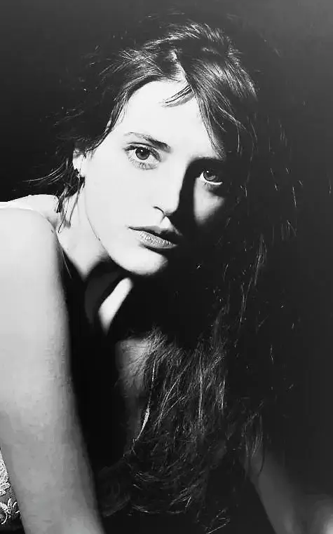 _chloevalentina - Créatrice MYM premium avec contenu exclusif | French Modeles