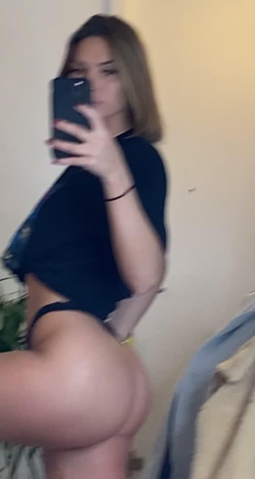 thais - Photo exclusive MYM 9 | French Modèles