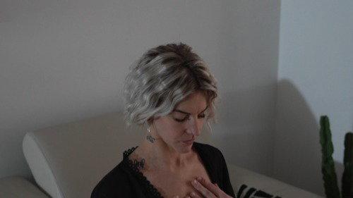 viens, abonne toi à moi 🥰 ... C est promis, tu ne vas pas le regretter 🤫