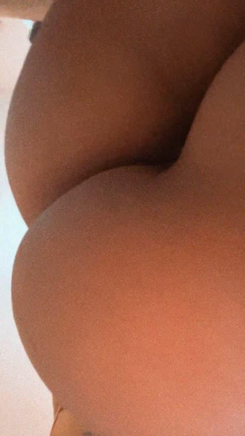 Une grosse fessée